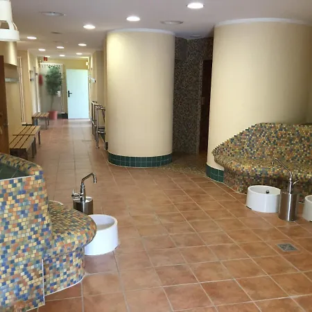 Lüks kamp alanı Rohrenhotel Jugendzentrum