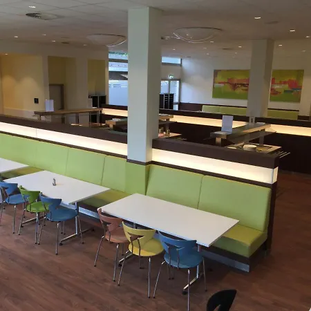 Lüks kamp alanı Rohrenhotel Jugendzentrum